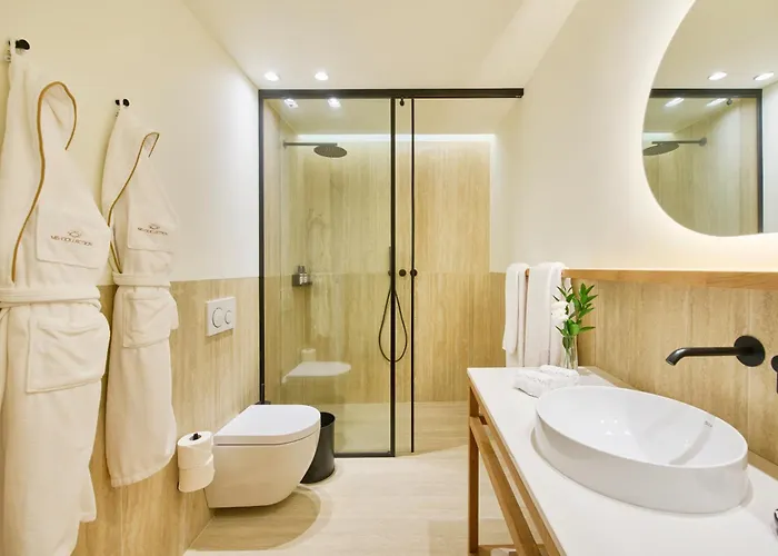 Ms Collection - Mosteiro De 5*