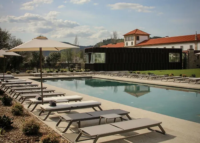 Ms Collection - Mosteiro De 5*