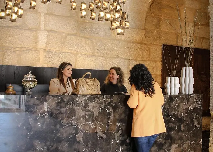 Ms Collection - Mosteiro De 5*